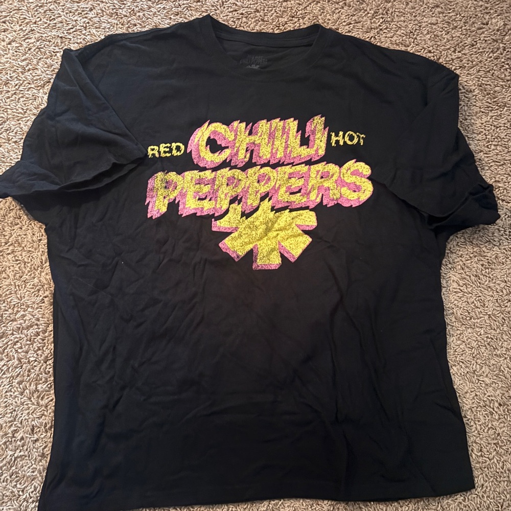 Red Hot chili peppers band tee